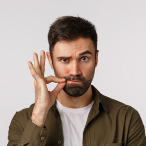 57- A sister with a big mouth - خواهرِ دهن‌لق